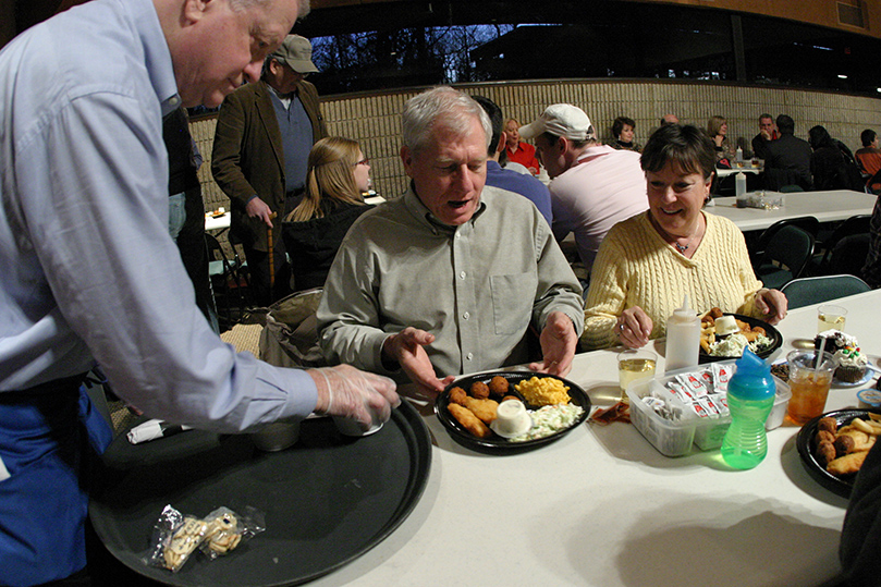 Alan Etter and his wife Linda of Mableton express their delight when the order arrives at the table. Photo By Michael Alexander