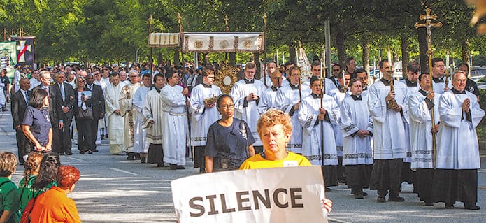 The Eucharistic procession moves toward the entrance to the Georgia International Convention Center, College Park. Photo by Thomas Spink / Archdiocese of Atlanta