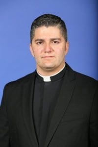 Father Roberto Suarez Barbosa