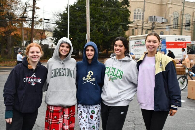 Catholic Charities' Christmas Connections is a sharing of blessings  - Georgia Bulletin - Vimarsana News
